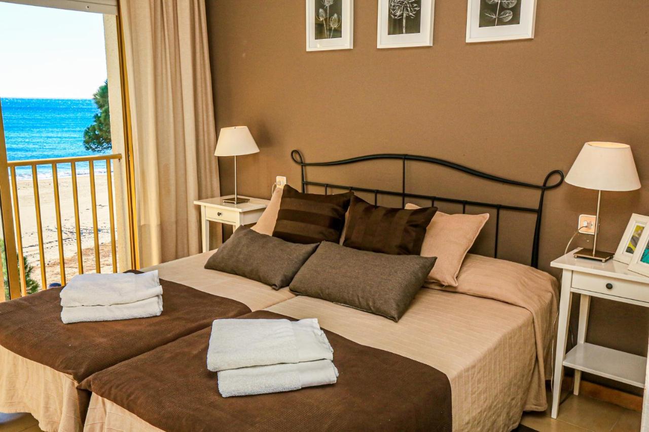 Playmar Litoral Costa Dorada - Only Families Apartman Cambrils Kültér fotó