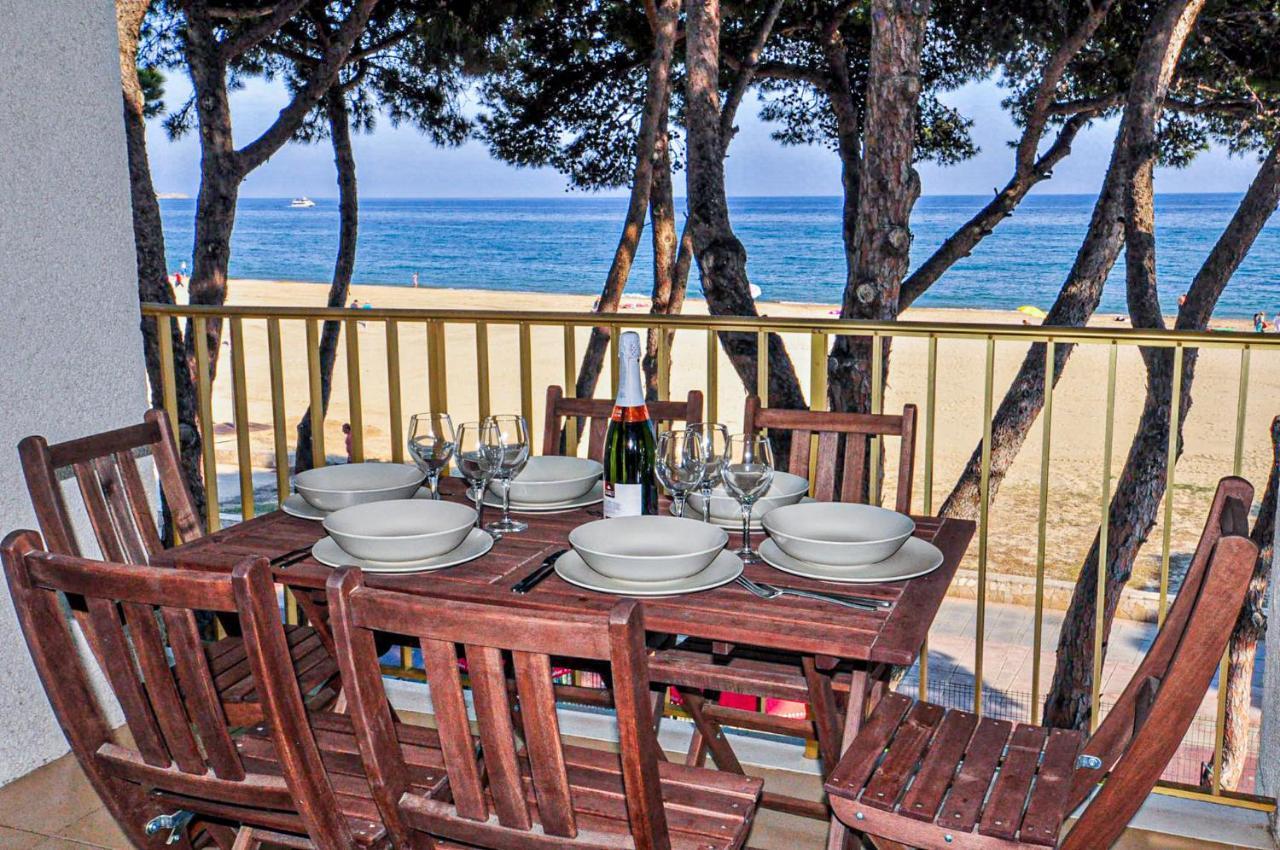 Playmar Litoral Costa Dorada - Only Families Apartman Cambrils Kültér fotó