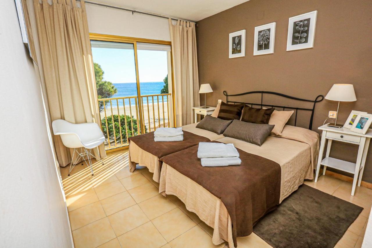 Playmar Litoral Costa Dorada - Only Families Apartman Cambrils Kültér fotó